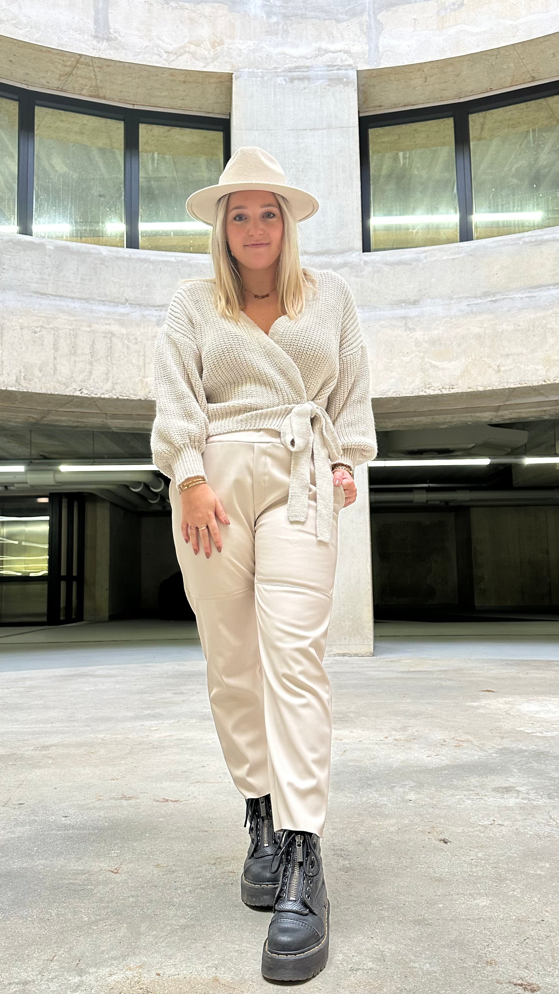 Broek Lisa - beige - Loverz